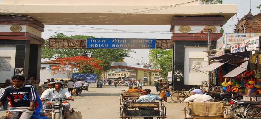 दशैं मनाउन धमाधम घर फर्कंदै परदेशी