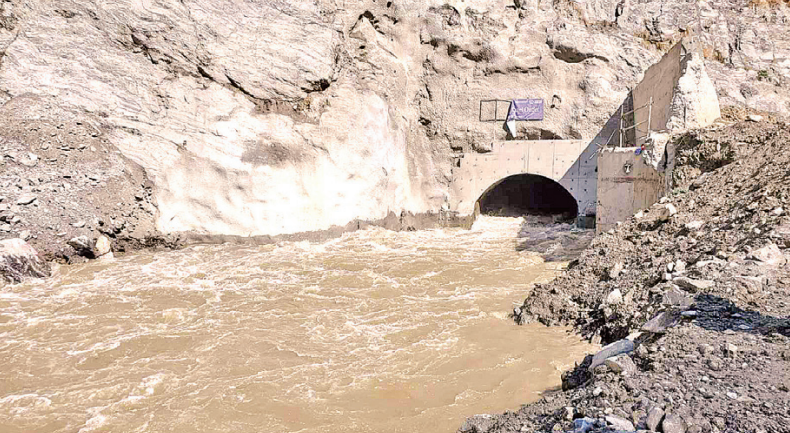 चार हजार ३३० मेगावाटका विद्युत् आयोजना निर्माणाधीन