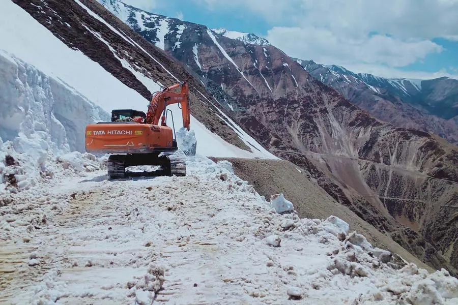 कर्णाली करिडोरअन्तर्गत हुम्लामा यातायात सञ्चालन, हिल्सा खण्ड अवरुद्ध