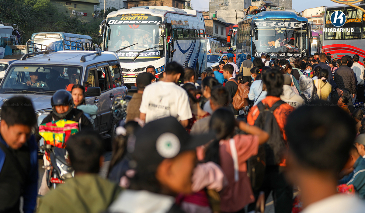 नयाँ बसपार्कसहित उपत्यकाका विभिन्न नाकामा यात्रुको चाप