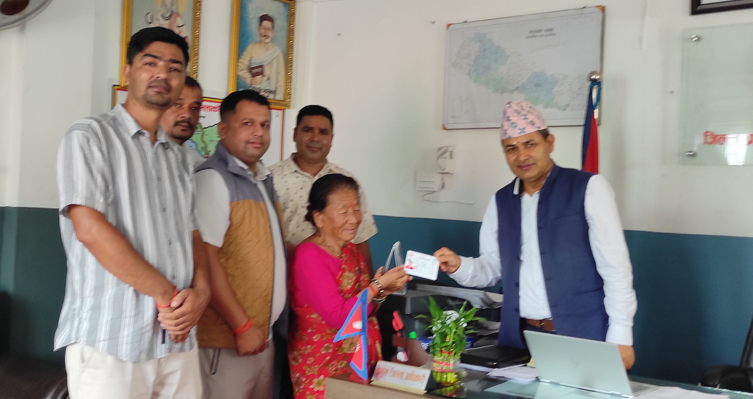 पालिका अध्यक्ष संरक्षक बनेर नागरिकता 