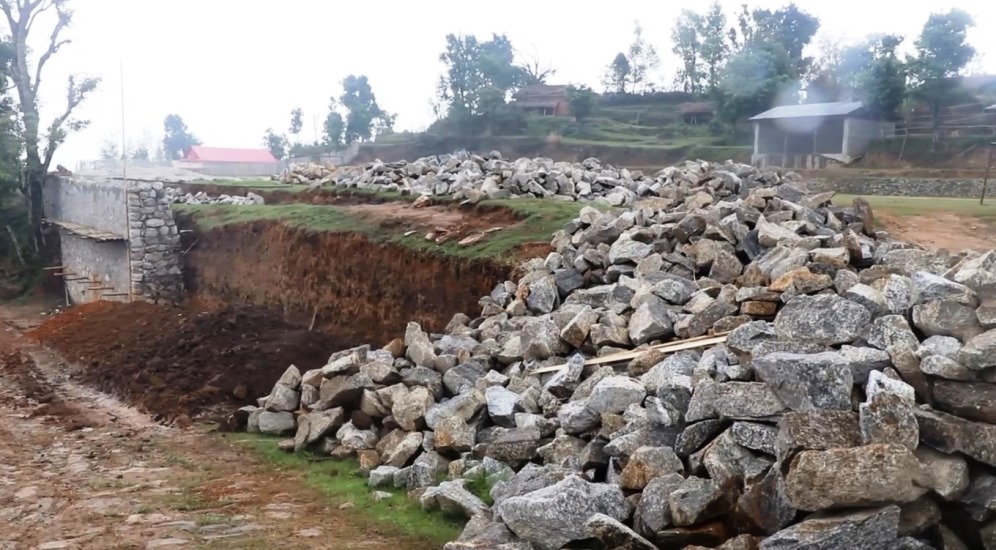 खोक्सिकमा खेलमैदान स्तरोन्नतिका काम सुरु
